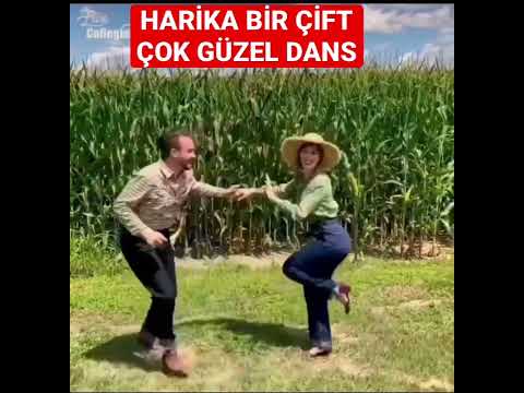 Bir kadın bir erkek dans ediyor.Karı koca dans.İngiliz çift dans .Kadın erkek her yerde dans #shorts