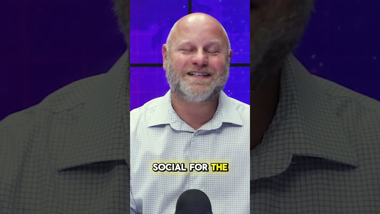 Trump's Truth Social stock is crashing hard #shorts