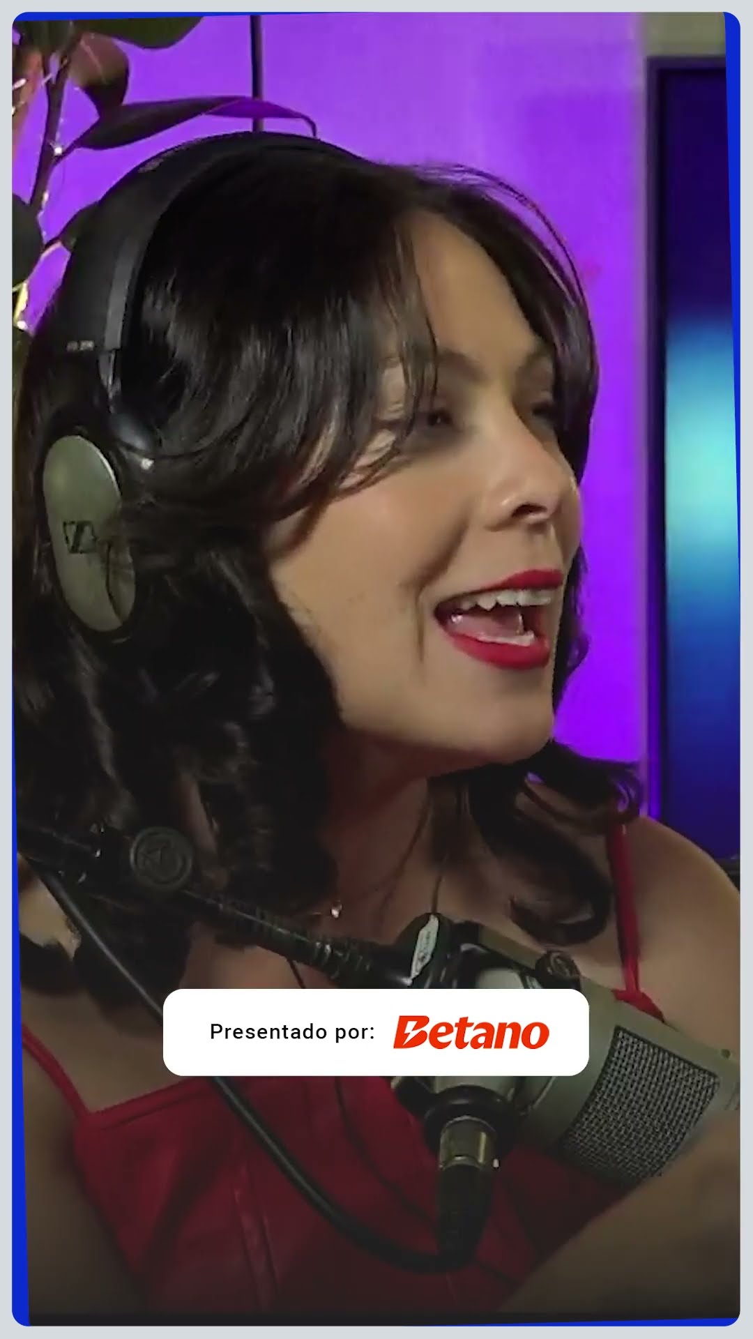 [Presentado por: Betano Chile] En medio del react hablando de los mejores bajones   #OnlyFama