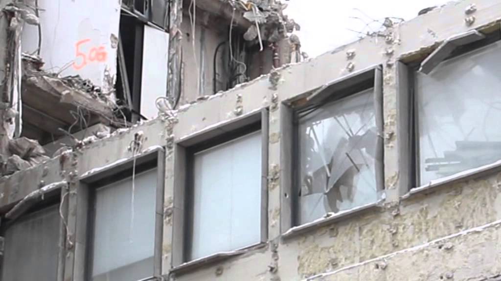 Der große rote Steinbeisser