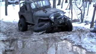 Broken axle Jeep 4x4 extreme off-road recovery by BSF Recovery Team winter trail ride