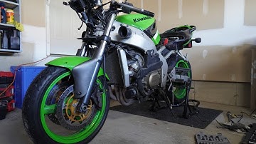 Kawasaki ZX6R Track Bike Episode 5 | Fork Install | Tire Install