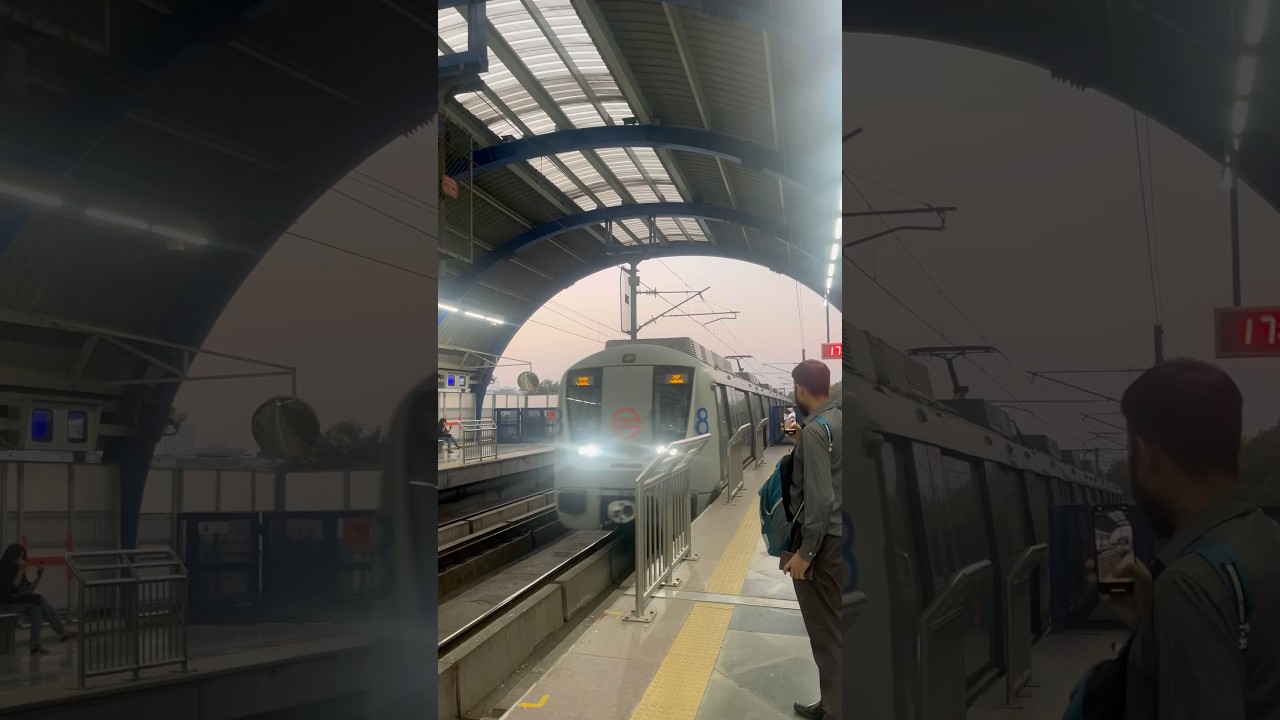 DMRC | Metro Train Arriving | Yellow line Delhi Metro | Metro station   city centre