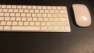 HOW TO tell if Apple Wireless Magic Keyboard 2 is charging?