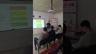 سیمینارێک تایبەت بە زانکۆلاین و چۆنییەتی پڕکردنەوەی لە پەیمانگای پەروەردەیی تایم #bawarmf #zankoline