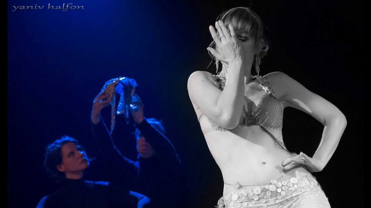 Mira Betz performs fusion bellydance at The Massive Spectacular!