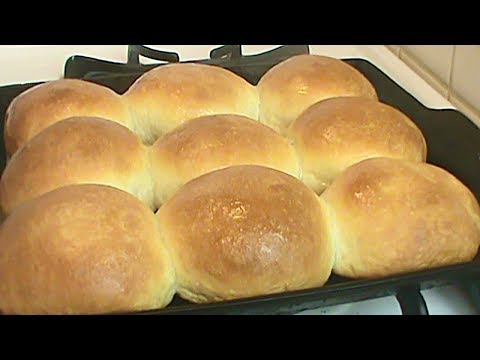 buttermilk-yeast-slider-buns-or-dinner-rolls