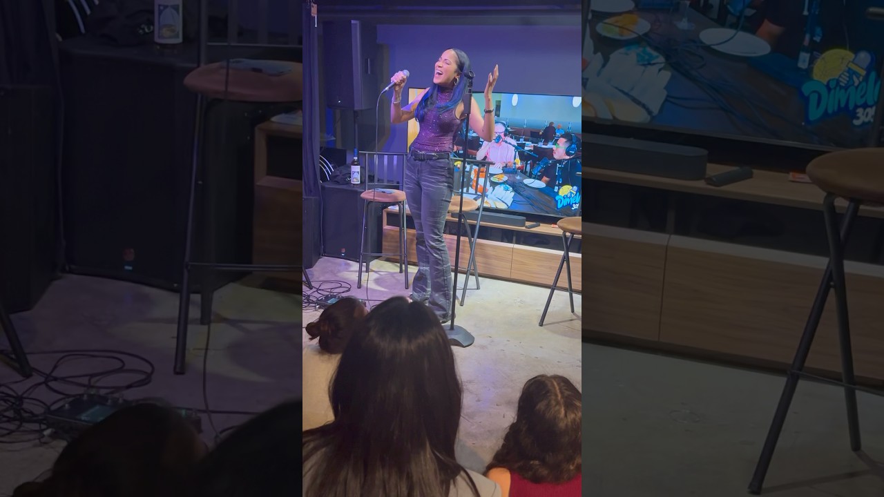 When it’s time to sing your lil’ heart out💙 