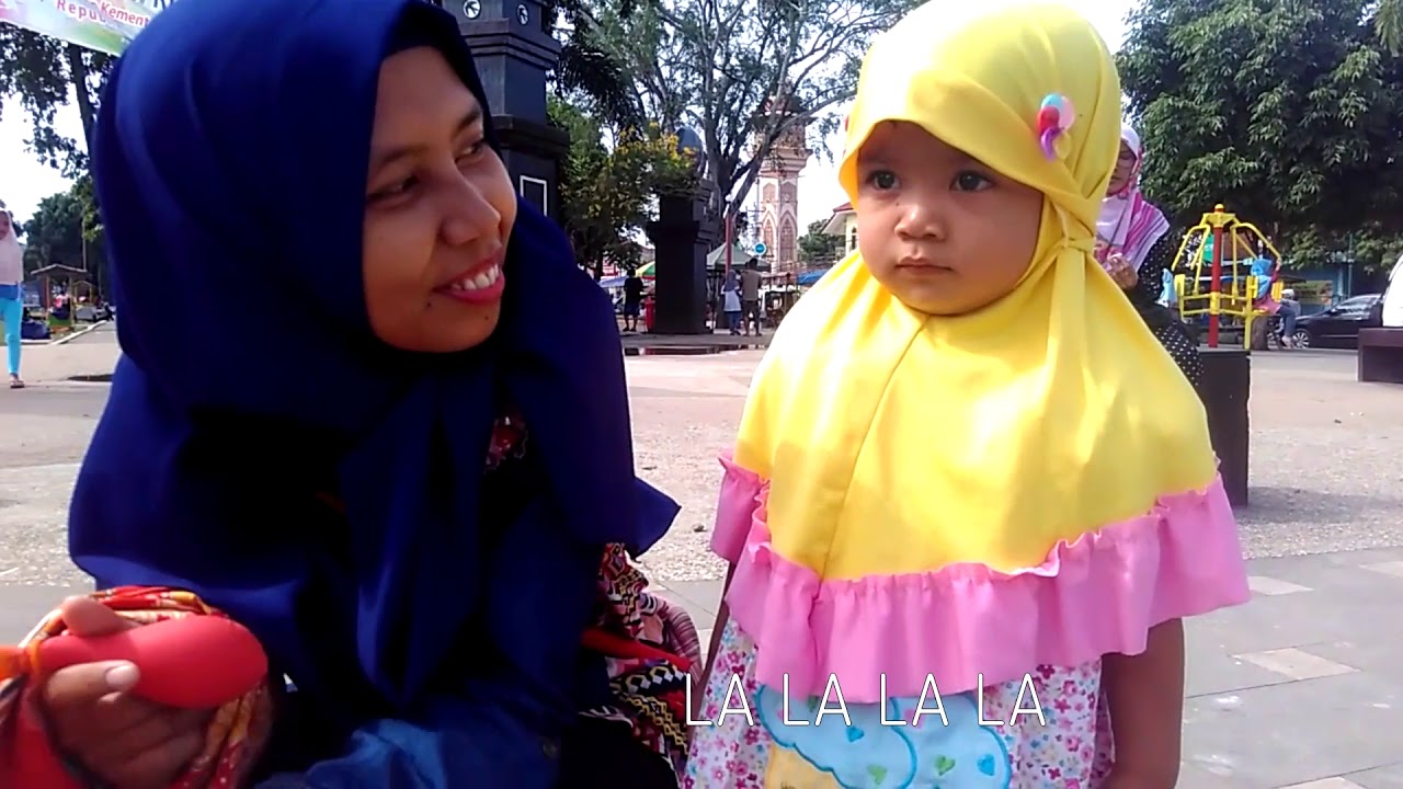 DI SINI SENANG DI SANA SENANG - YouTube
