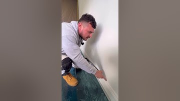 How to caulk like a pro! #caulk #pro #diy #paint #painting