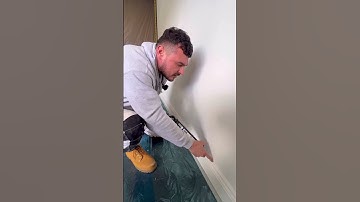 How to caulk like a pro! #caulk #pro #diy #paint #painting