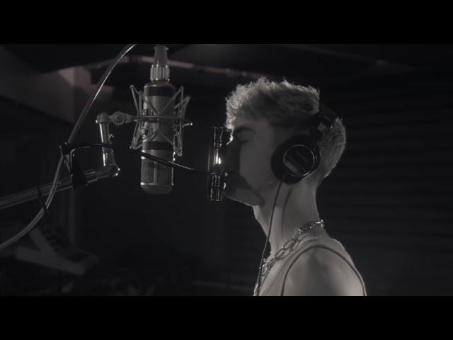 Why Don't We  - What Am I (Live and Unplugged) [Official Video]