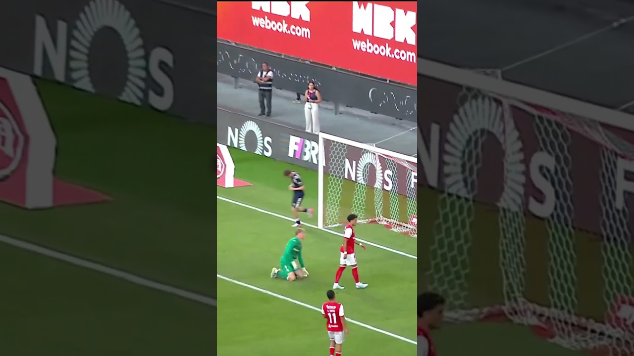 Hugo González hit a SCREAMER 🔥
