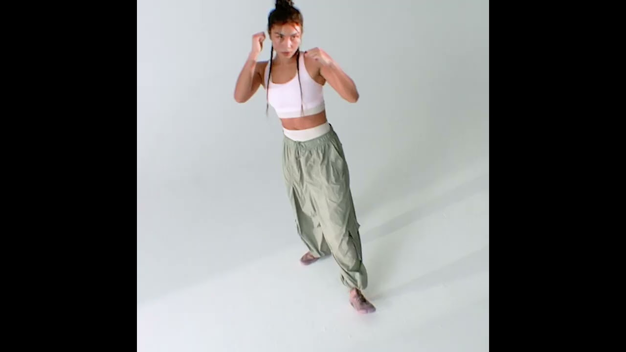Preview of Vivobarefoot Motus Flex Natural Video