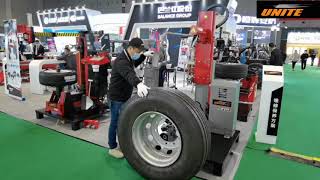 Pro Line Products for Automechanika Shanghai: U-270 Hydraulic/Electric Vertical Truck Tyre Changer