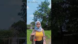 Gunung gede cewek jilbab mantap