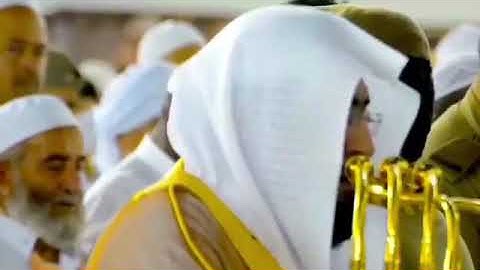 تلاوة لا توصف من سورة غافر للشيخ د.بندر بليلة بالحرم المكي "عشاء الخميس 18 ذو القعدة 1438هــ"