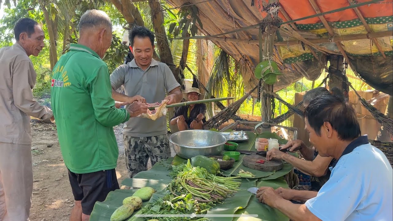 Vịt Nướng Đồng Quê Mừng Bác 3 Bán Cặp Bò Được Giá Hơn Một Năm Chăm Sóc.Góc Làng Quê#1487