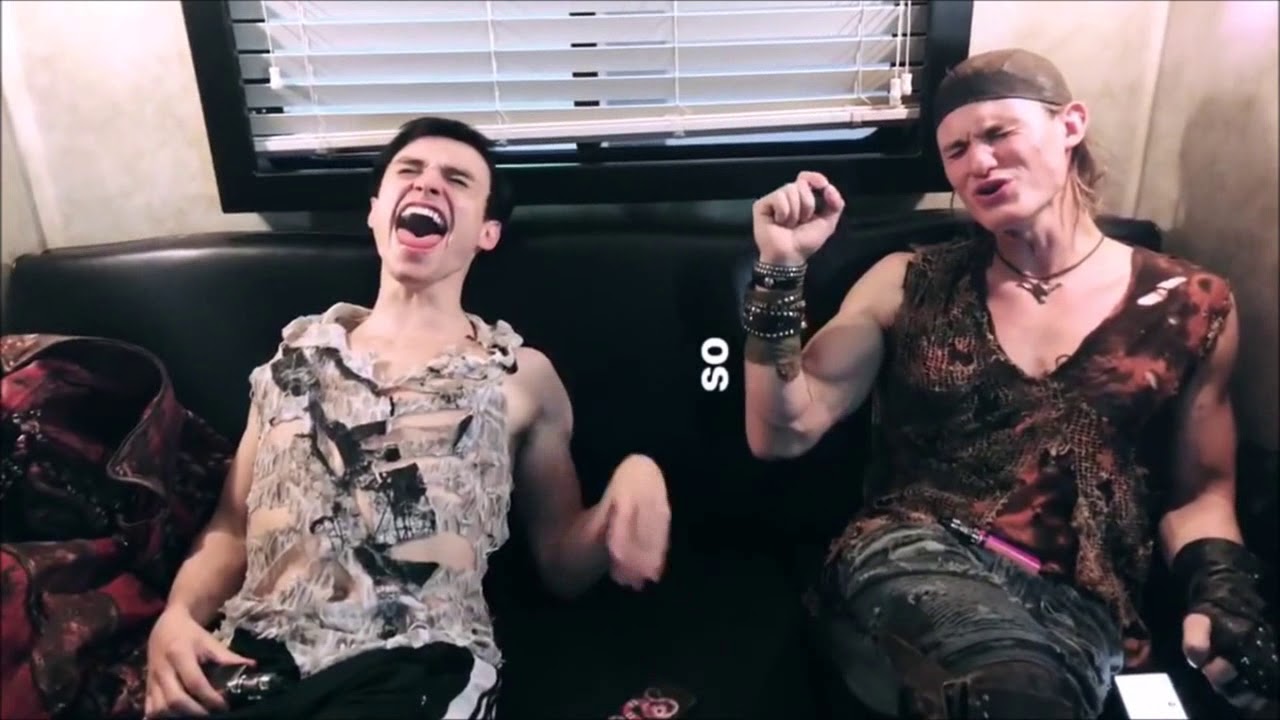 Descendants 3 - Harry and Gil Funny Cast Moments