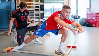 FC Bayern players start 2023 with performance tests | Behind The Scenes screenshot 4