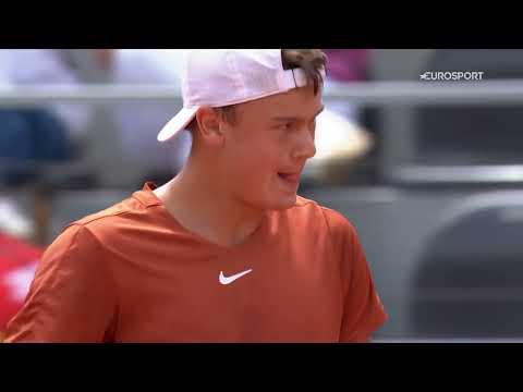 MASTERS ROME - Copieusement sifflé, Rune a eu raison de Fognini dans une ambiance hostile