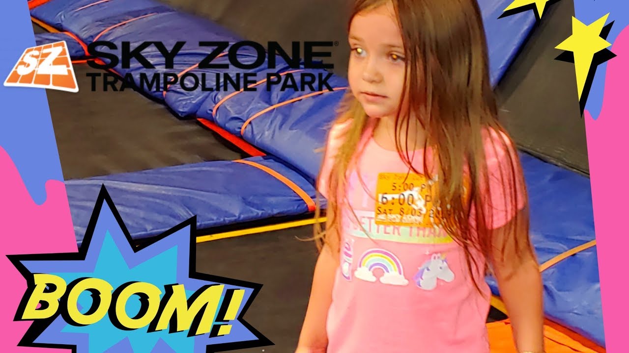 SKY ZONE FUN || INDOOR TRAMPOLINE PARK