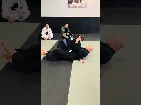 Lockdown Sweep #bjj #jiujitsu #friscotexas