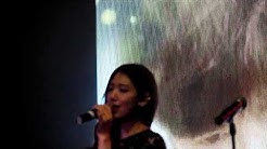 Park Shin Hye singing Story (Heirs) at DramaFever 2013 Awards NYC (1st song)  - Durasi: 4:25. 