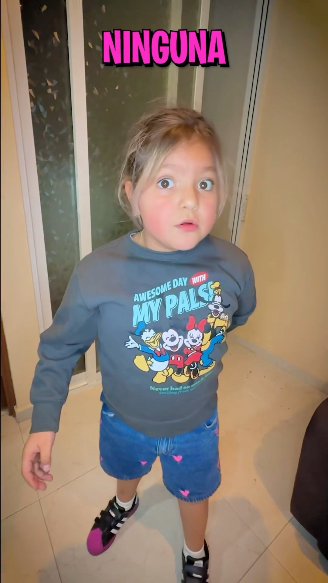 Atrape a mi sobrinita haciendo algo prohibido ????‍?