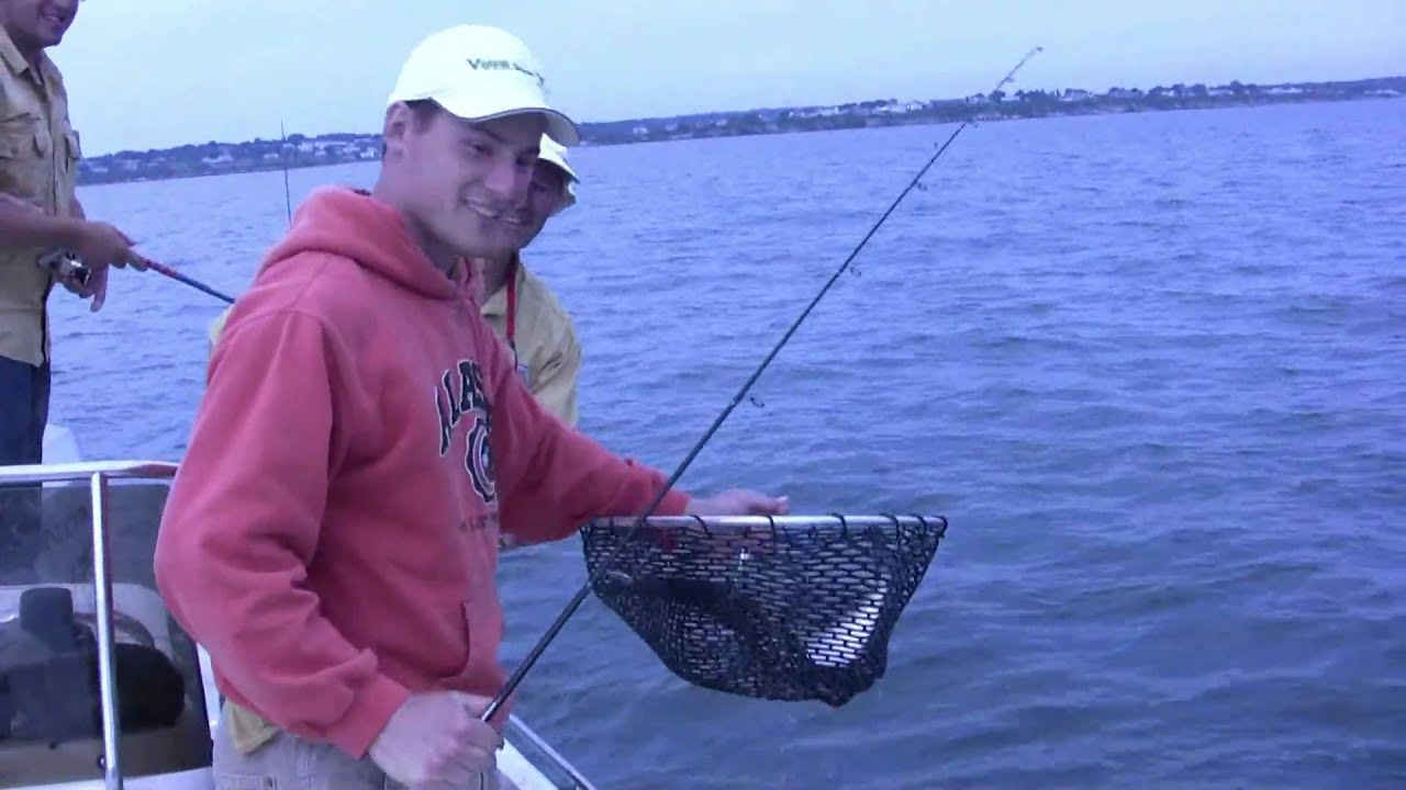 Fluke fishing in Rhode Island Fishing for Fluke with the Viper Spoon and Boa Jig'r YouTube