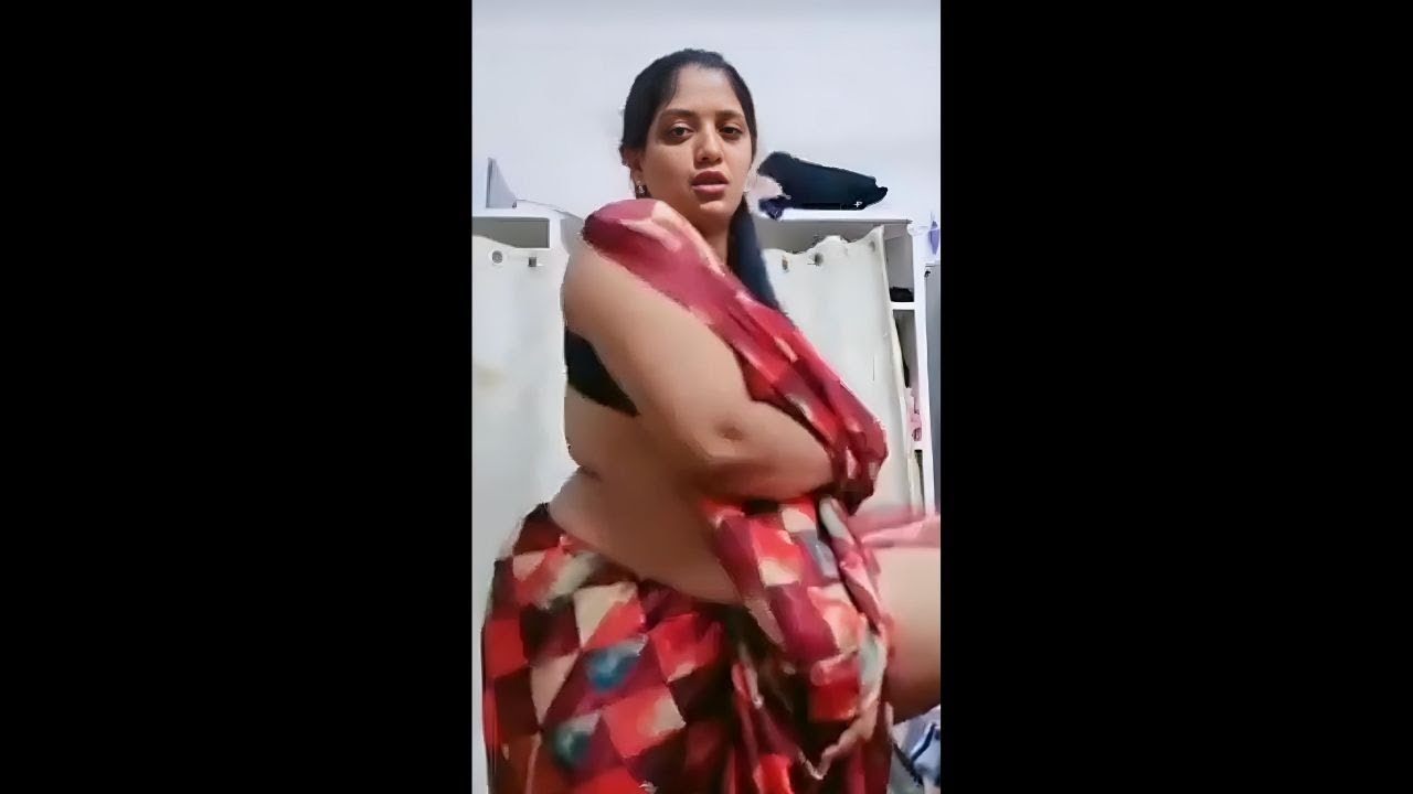 Saree dance tutorial by Anu bhabhi tango hot live streaming video | Blog 1122 #tango #