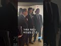 국회 기록원 개원식 에서 설명  청취 중