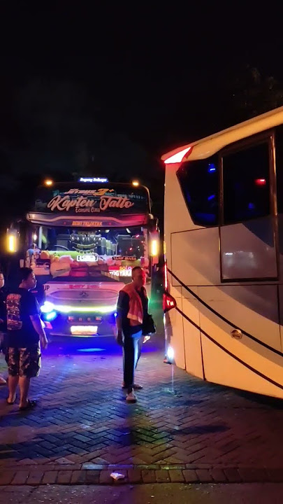 JAM SETAN! Suasana Terminal Purabaya Malam Hari #shortsvideo #shorts #videobus #sumbergroup