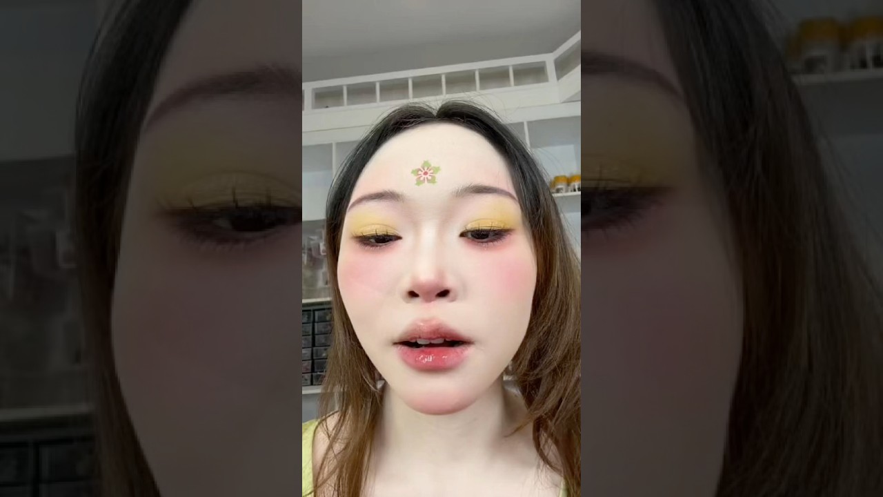 Thật sự khiến cả chuyên viên makeup cosplay cũng phải sốc…. #meowcosplay #shorts