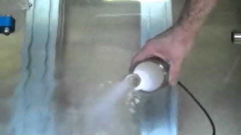 Water vaporisation with ultrasound