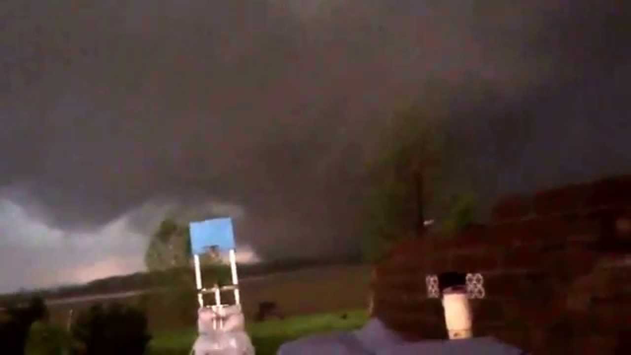 Mayflower, Arkansas EF4 tornado. Shot from Arkansas River bank in