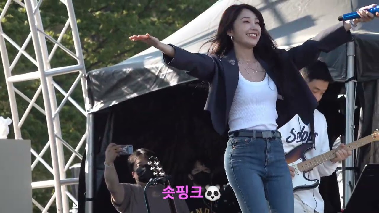 220515 Beautiful Mint Life 『뷰민라』하늘바라기 정은지 직캠 #에이핑크 #Apink #정은지