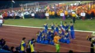 ORANG SABAH STYLE performance by UiTM KK Athletes (KARISMA 2012 OPENING CEREMONY AT UiTM SHAH ALAM)