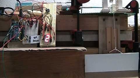 Arduino Elevator - Piezo buzzer sounds when floor is reached