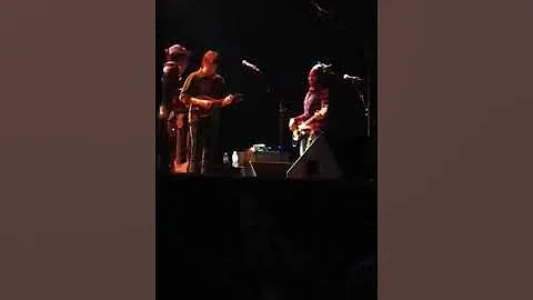 AMOS LEE - "Baby I Want You" - Riverside Theatre - (3/31/19)