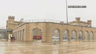 Wisconsin warden jailed hours before news conference on prison death investigations
