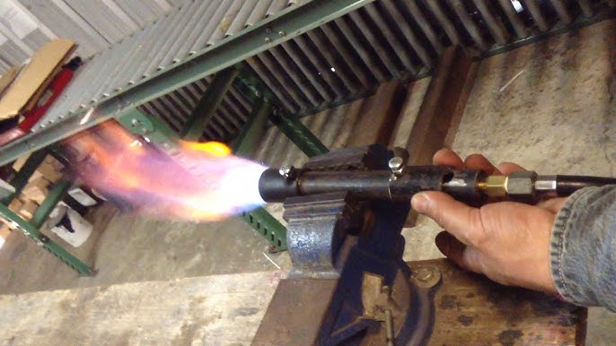 Burner Flare getting red hot on the forge!!!! ​​​​​​​ - Gas Forges - I  Forge Iron