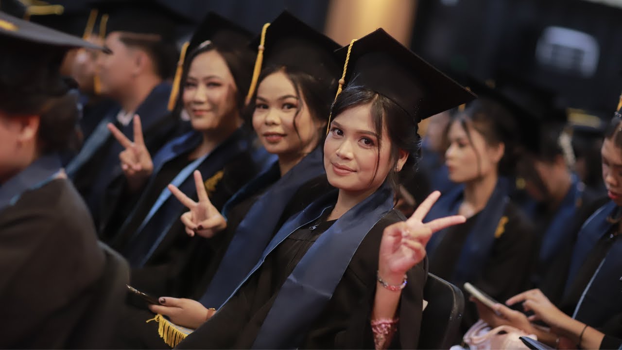 Wisuda Universitas HKBP Nommensen Periode I Tahun 2025