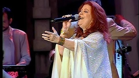 Thumbnail of Andança - Beth Carvalho - A madrinha do samba (Ao vivo) convida