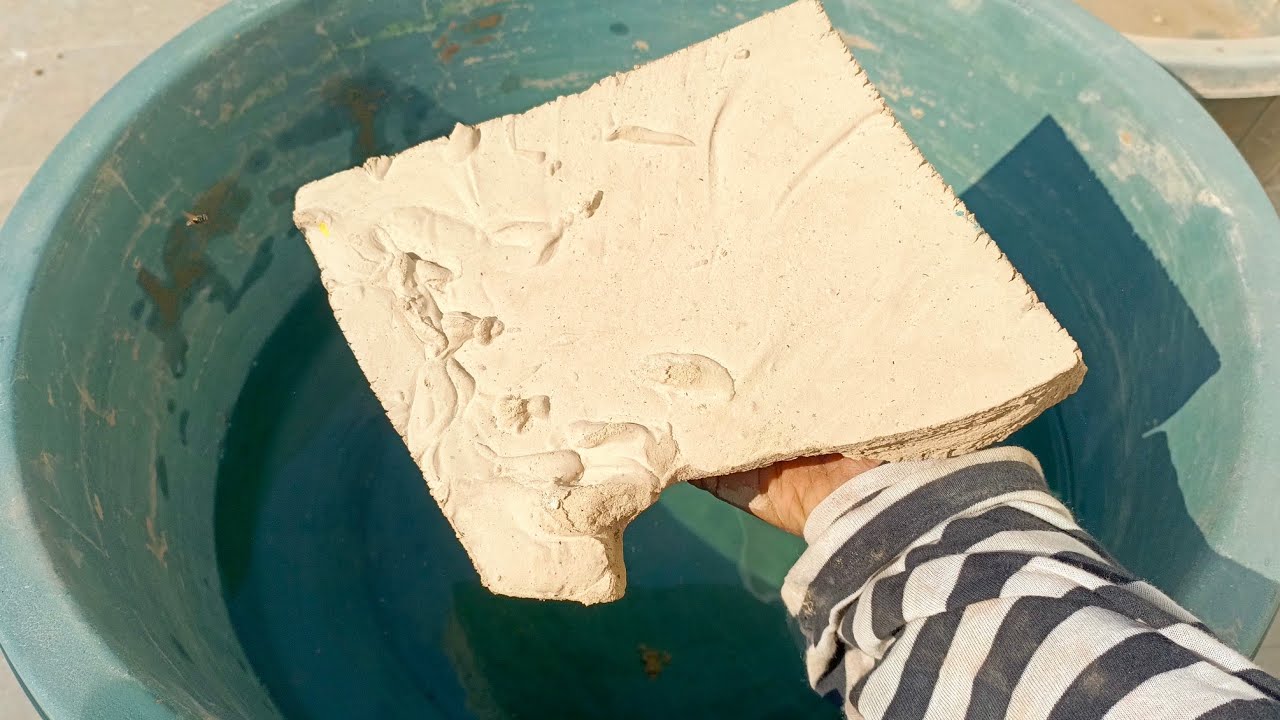 Asmr. New video. Crunchy mud dirt water crumbling