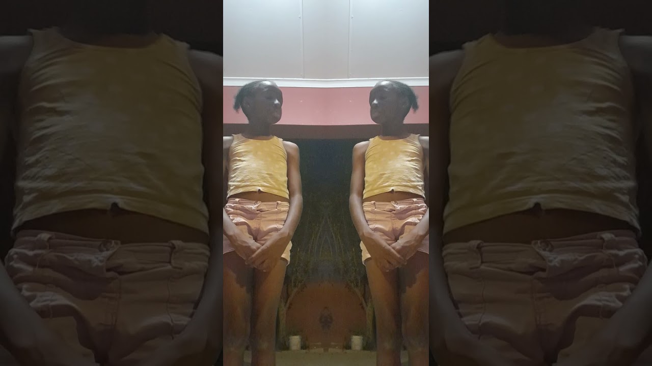 2 french students ask you for help