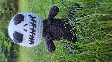 Can ChatGPT Write a Crochet Pattern? 🧶🤖🎃 | Jack Skellington Plushie Challenge