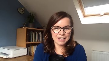 What does an editor do?