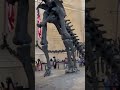 COME NEL FILM MEGA DINOSAURI 🦕 a New York