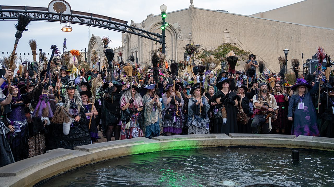 «Прогулка ведьм в Сандаски» вошла в историю